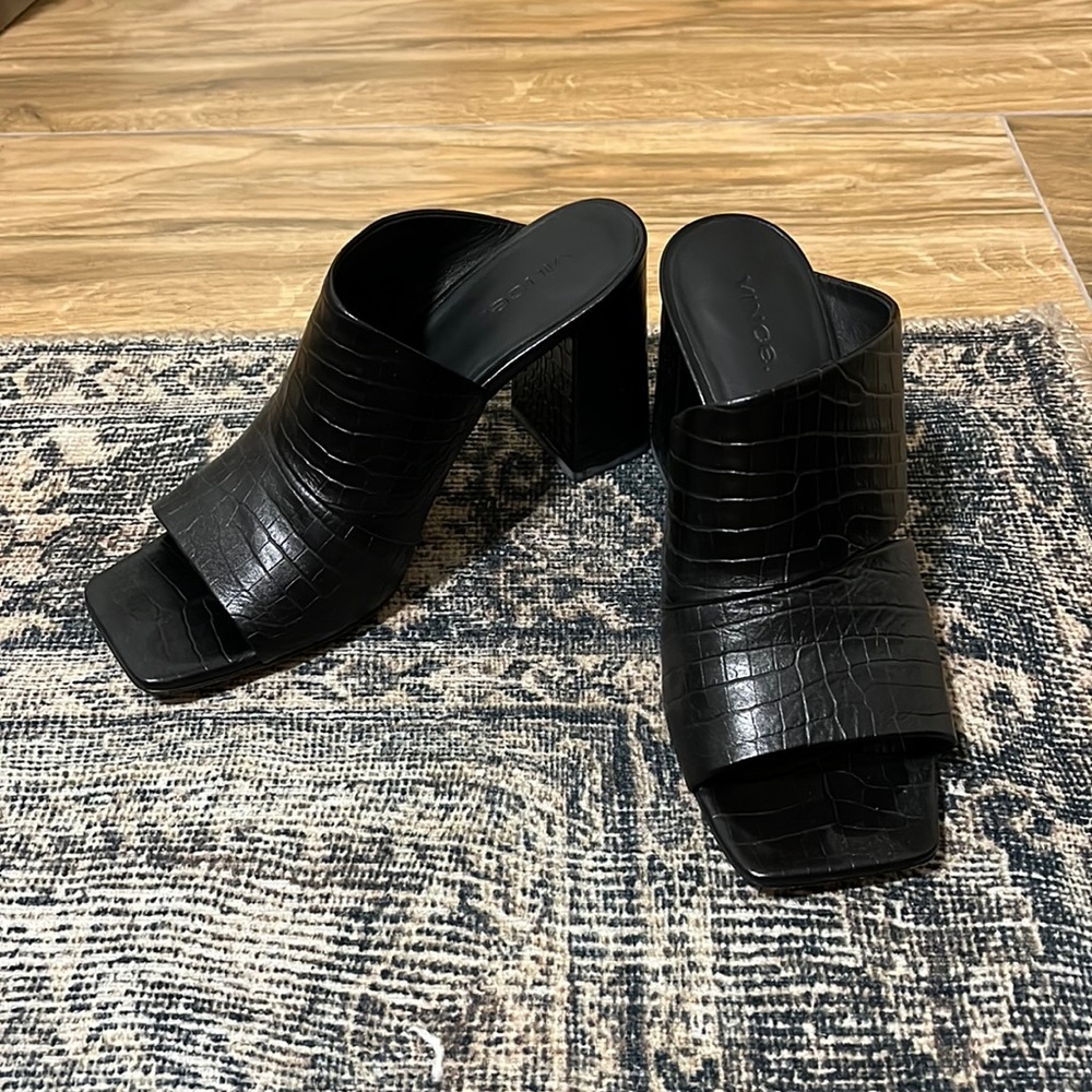 Vince Black Leather Alligator Wrap Block Heel Square Toe Sandal